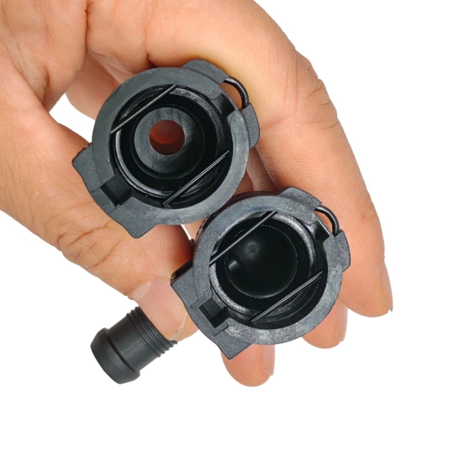 وصلة أنبوب تبريد مياه بزاوية 9 - مراجعة Plastic Pipe Clip وسعره